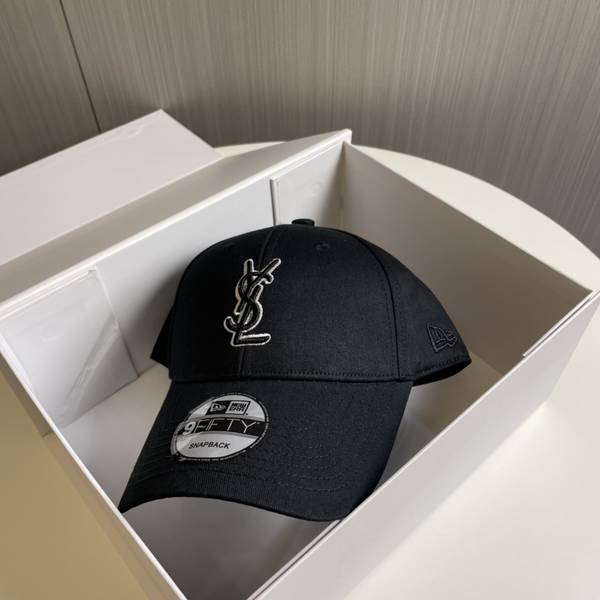 Yves Saint Laurent Hat SLH00026 Yves Saint Laurent Hat SLH00026